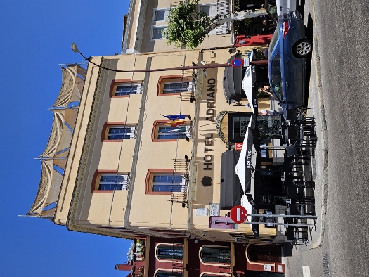 Hotel Adriano