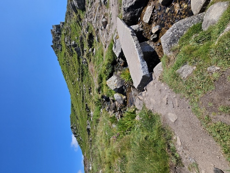 Steinige Wege