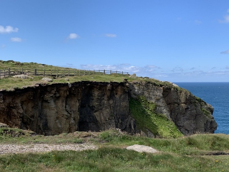 Lands End Cove