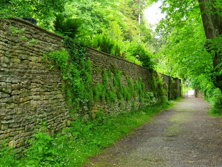 Cotswold Way - von Old Sodbury nach Pensylvania - Dyrham Park