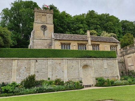 Cotswold Way - von Old Sodbury nach Pensylvania - Dyrham Park