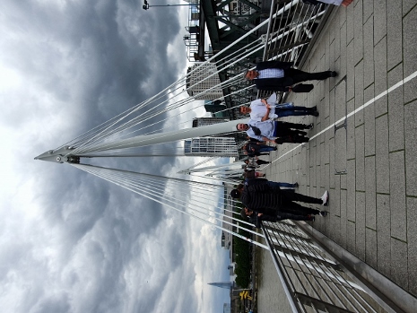 London 2022 - Hungerford Bridge