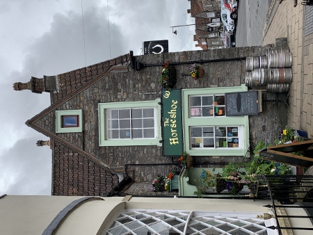 Cotwold Way - The Horseshoe in Chipping Sodbury