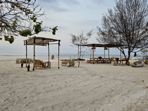 Gili Meno - Sonne, Meer und Strand, mehr braucht`s nicht
