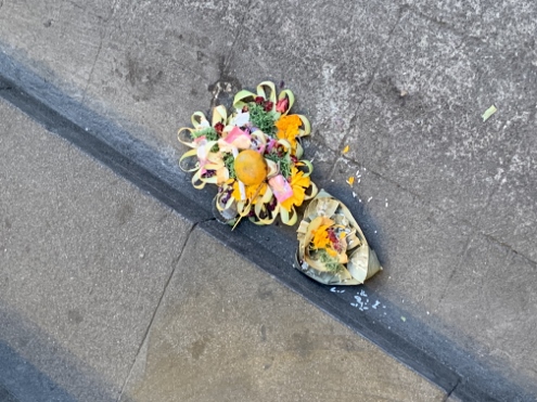 Bali - hinduistische Opfergabe