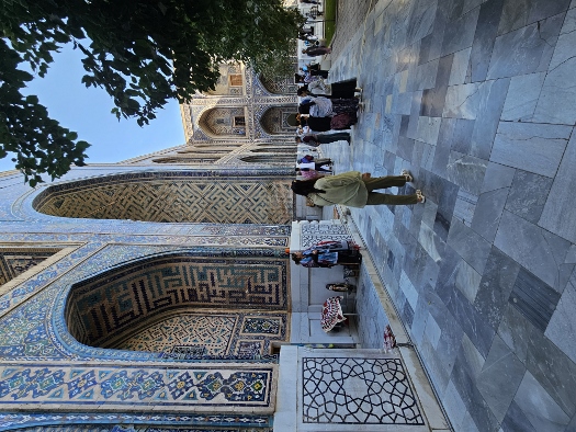Registan Platz - Innenhof der Goldenen Medrese
