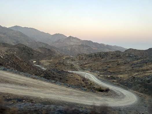 Zurück nach Taschkent - mit dem Zug durch die Berge