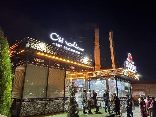 Abendessen in Samarkand - sehr orientalisch