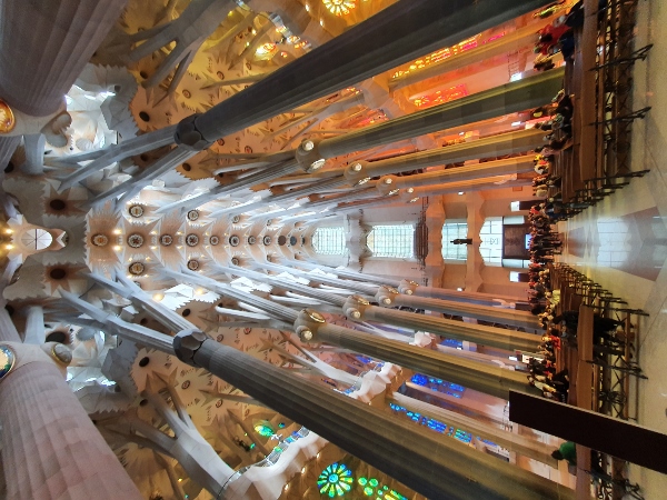 Sagrada Familia - Innenraum