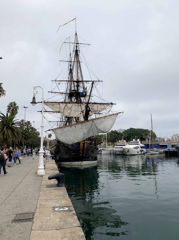 Barcelona im Oktober - Segelschiff "Götheborg"